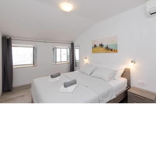 Superior 2bedroom apartment Momo