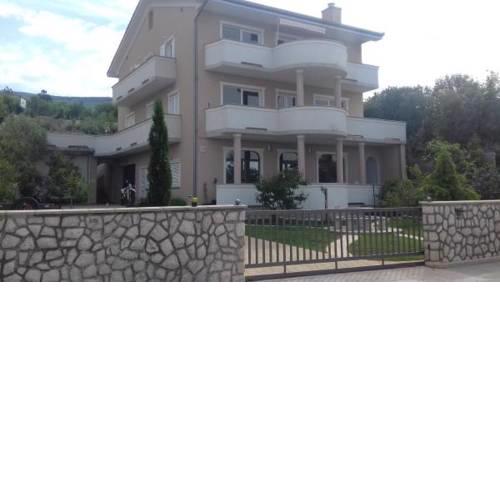 Superior Apartment in Vila Mira