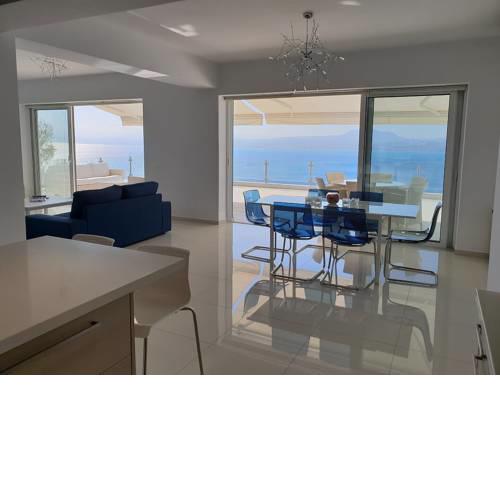 Superior Suite Athena
