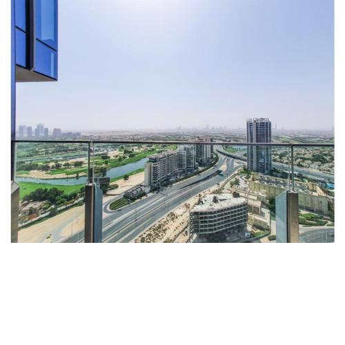 Supreme 2 BR Suite in Taj JLT Residence