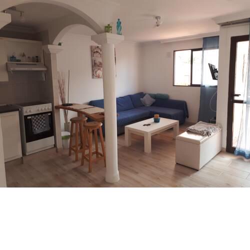 Sur Sol Apartment