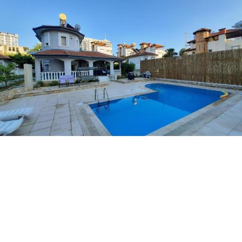 Suud Villa