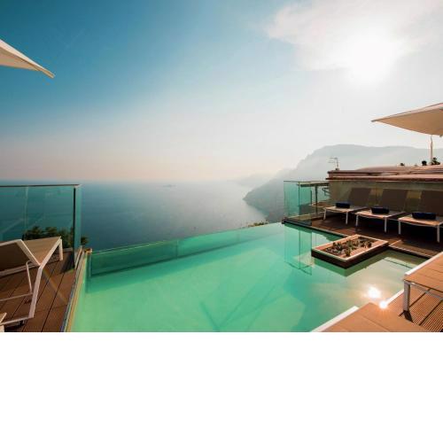 Swanky Villa in Nocelle with Pool Splendid Sea Views