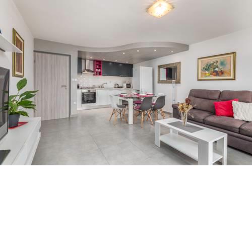 Sweet apartment Tony
