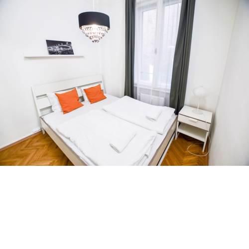 Sweet Smile Apartment in the city centre