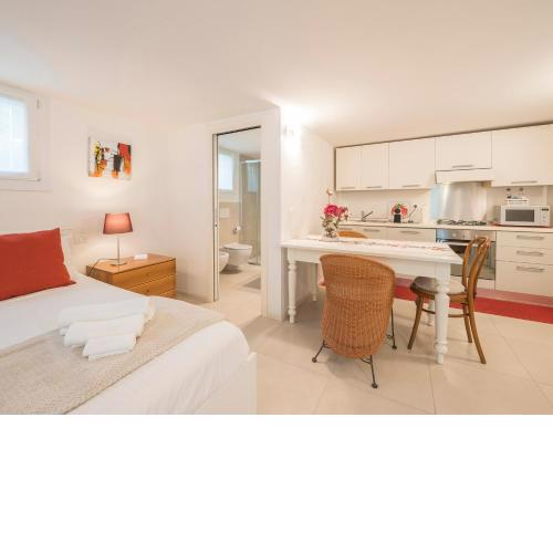 Sweet Studio IN GIARDINO