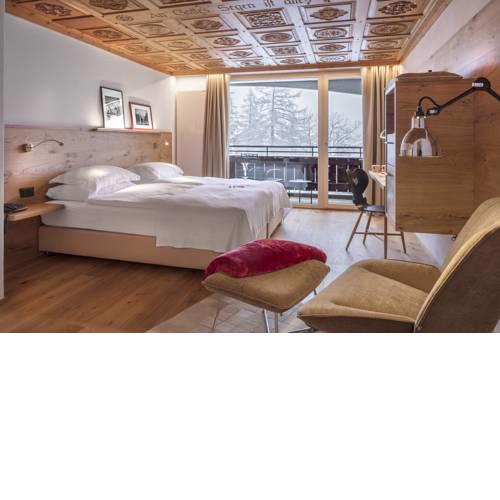 Swiss Alpine Hotel Allalin