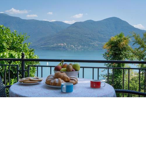 Swiss Blue Residence. Apartment Lake Paradise