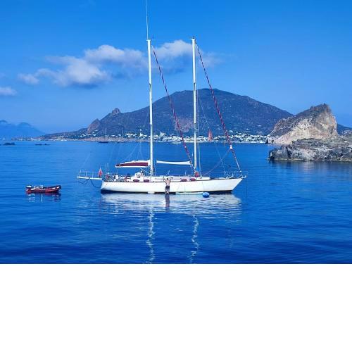 S/Y Rosie Probert Too