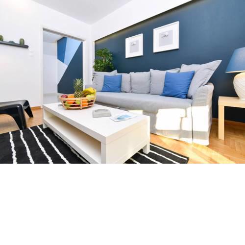 Syggrou str homm Flat in Acropolis Museum Area
