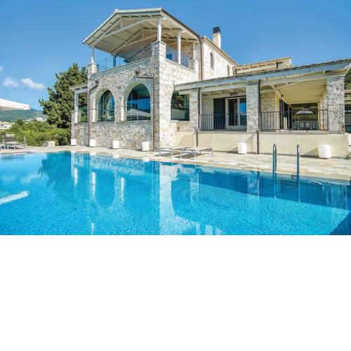 Syvota Villa Sleeps 8 Air Con WiFi