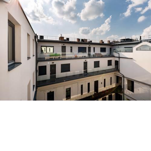 Szemere Apartments