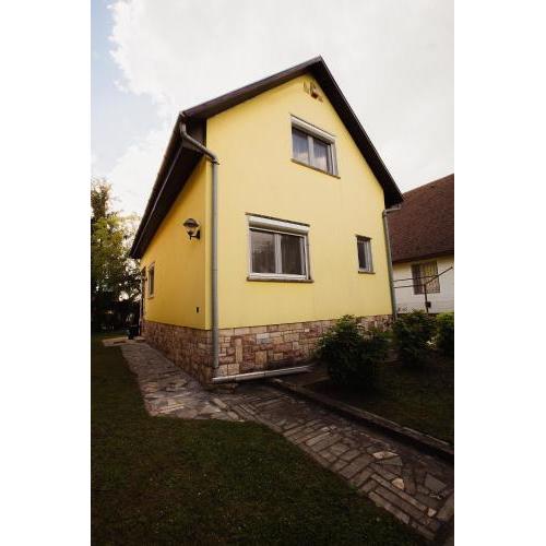 Szeven Apartman Balatonkenese