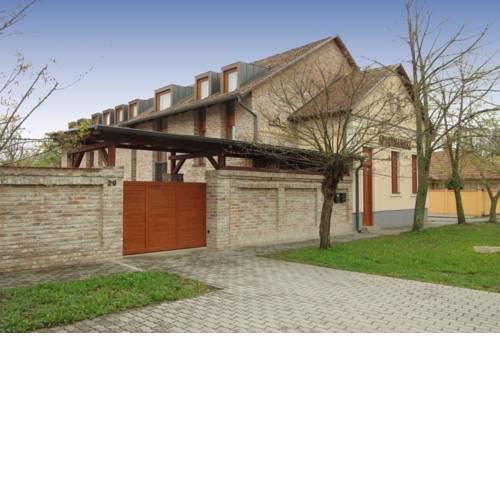 Szigeterőd Apartmanház