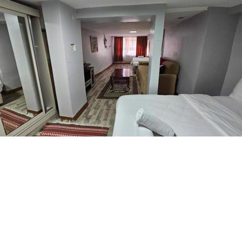 Taksim Suite-ll
