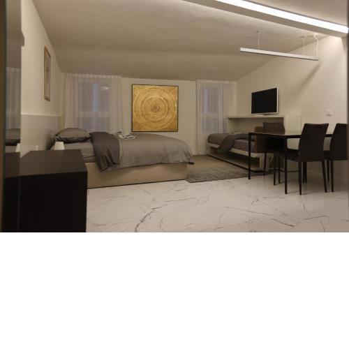 TALEDA Apartments - Modern Apartments & Self Checkin in the Old Town