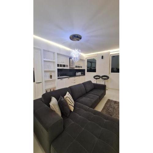 TAM Luxury Tirana Center 2 BDR Apartment No6