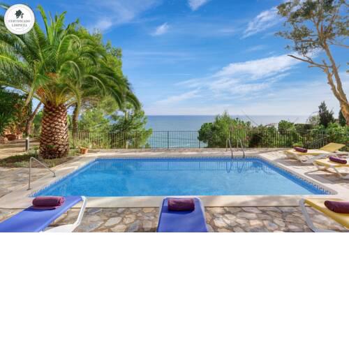 Tamariu Villa Sleeps 6 Pool