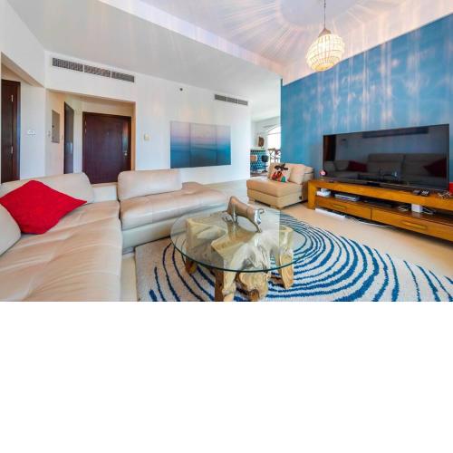 Tanaro, The Views by Emaar - Mint Stay