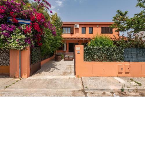 Tara house