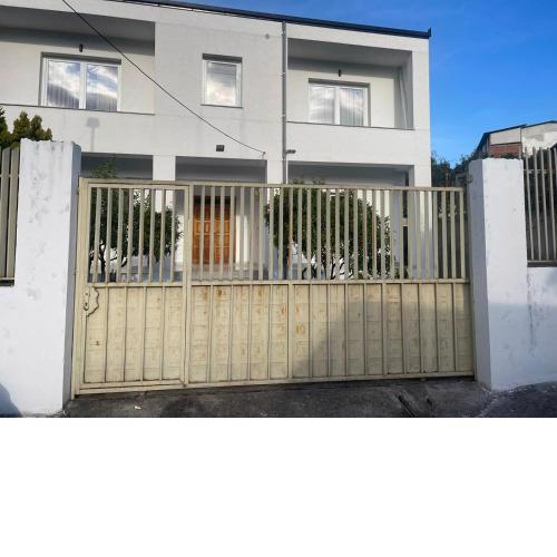 Tare’s House