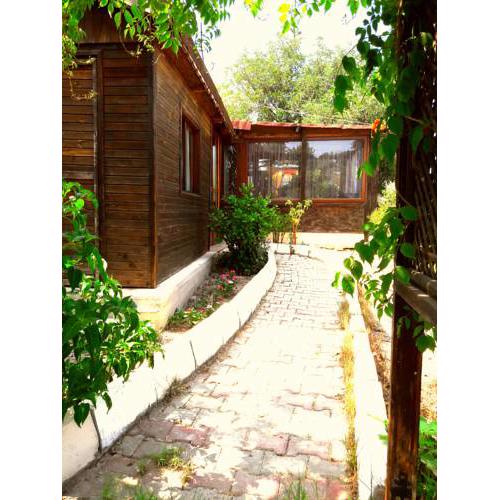 TATİL EVİ Sht.Hüdaverdi sk.No:3 Yenierenköy/İskele/Kıbrıs