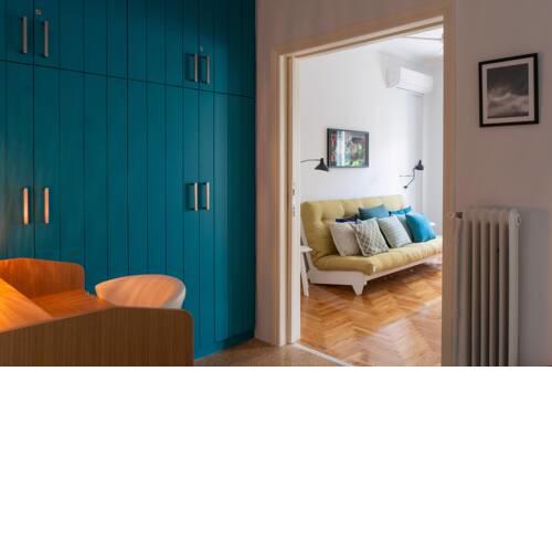 Teal Blue 1BR under the Acropolis