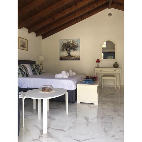 Tellina Cozy Private House