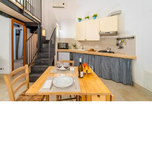 Temple of Apollo Cozy Loft in Ortigia