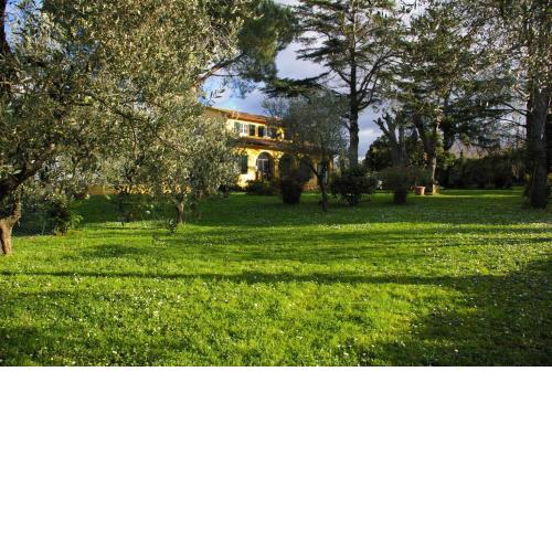Tenuta Poggio alla Farnia