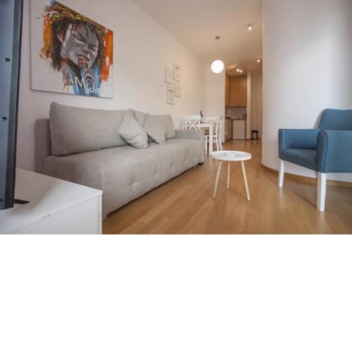Teona Modern Central Apartments