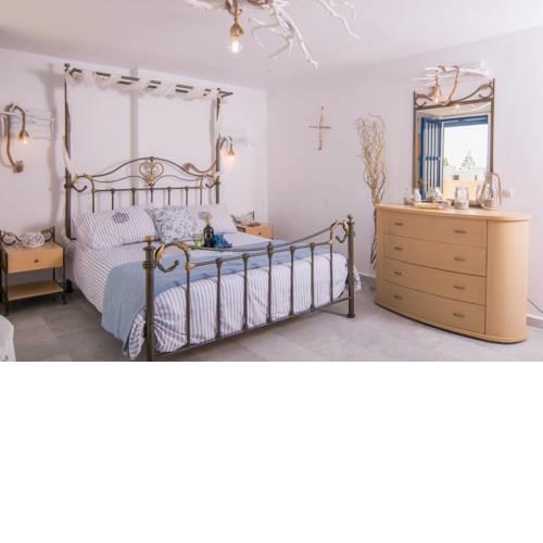 TERRA FOS NAXOS STUDIOS