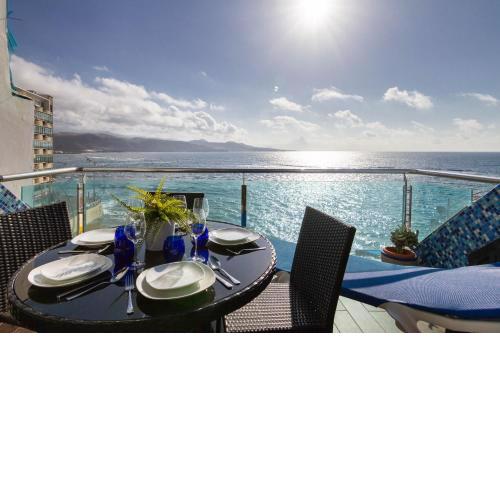Terraza con vistas a Las Canteras