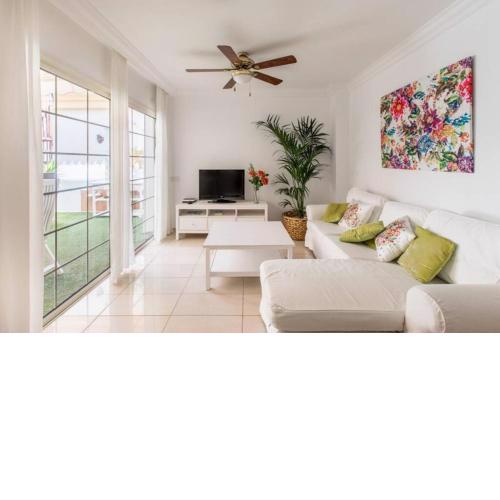 Terrazas del Duque 2 luxury beach Apartment