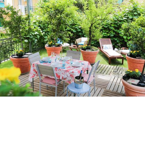 TERRAZZA PORTOFINO Splendido appartamento con piscina idromassaggio e parcheggio gratuito