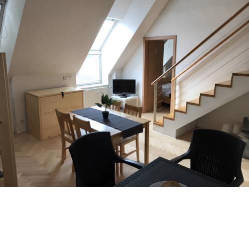 Tesla Apartment 5