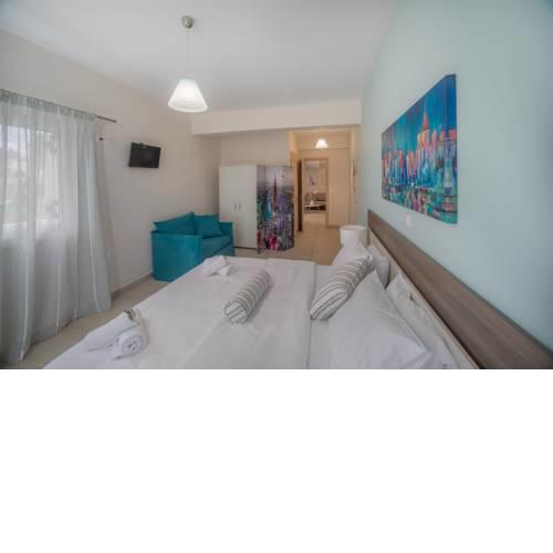 Tesys Studios and Apartments