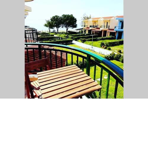 Tetis seafront maizonette