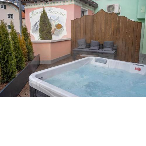 Teverone Suites & Wellness