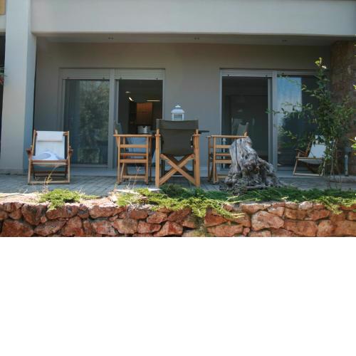 Thalassa Apartment