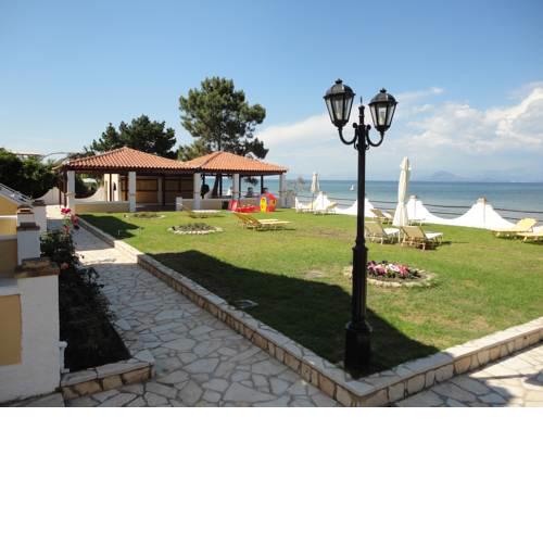 Thalassa Apartments & Studios