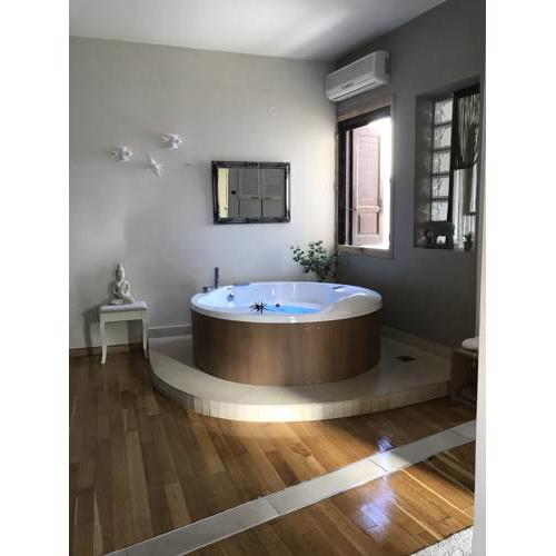 Thalassa Mou - Seafront Suite