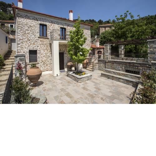 Thalia Traditional Guest House