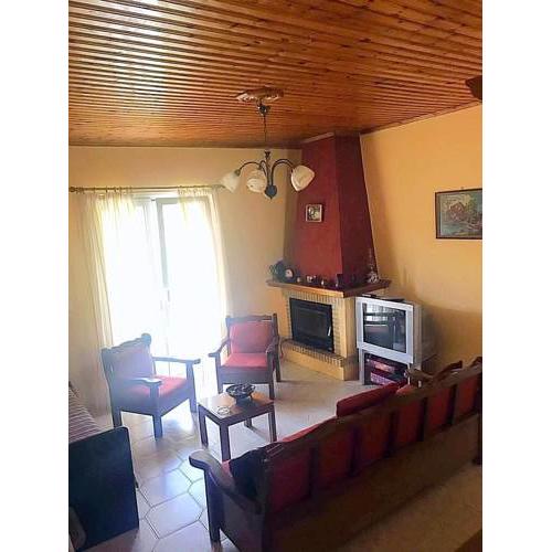 Thanasis house