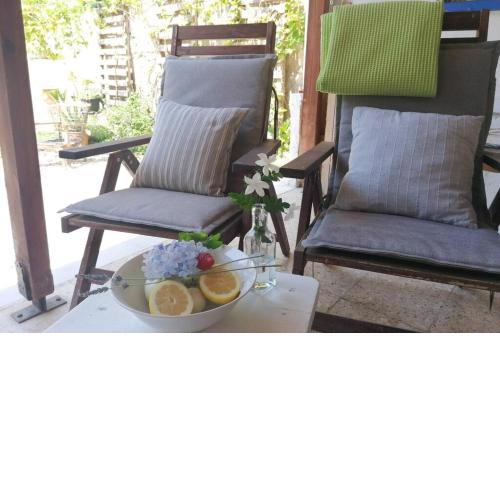 The backyard apartment