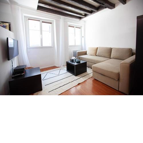 The Bastille Day apartment