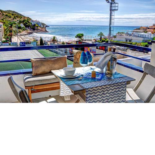 The Beach Studio Aiguadolç by Hello Homes Sitges