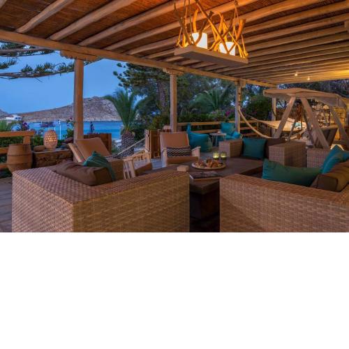 The Beachfront Villa, Agia Anna