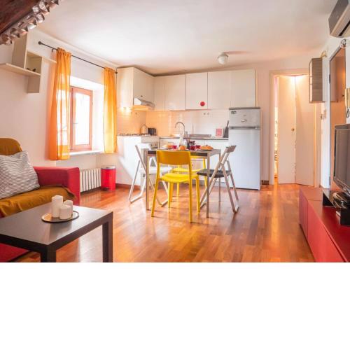 The Best Rent - Apartment in Bocconi district