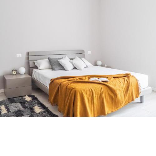 The Best Rent - Apartment with balcony in Milan downtown